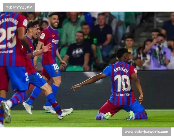 黄潜前锋阿约塞·佩雷斯：面对巴萨总有特别动力